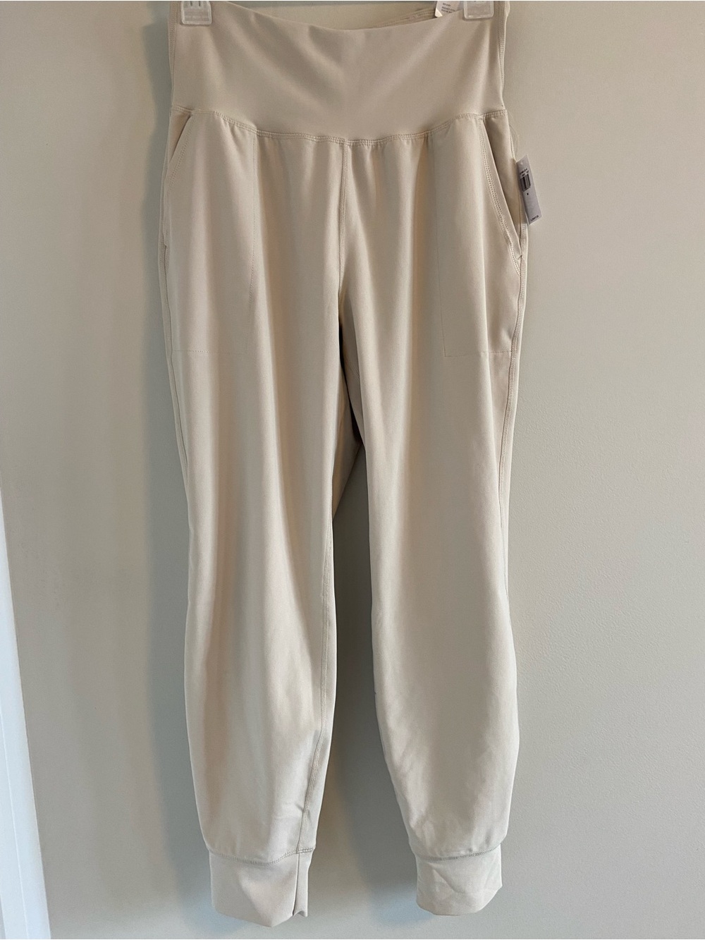 Old Navy Cream Pull-On Jogger Pants